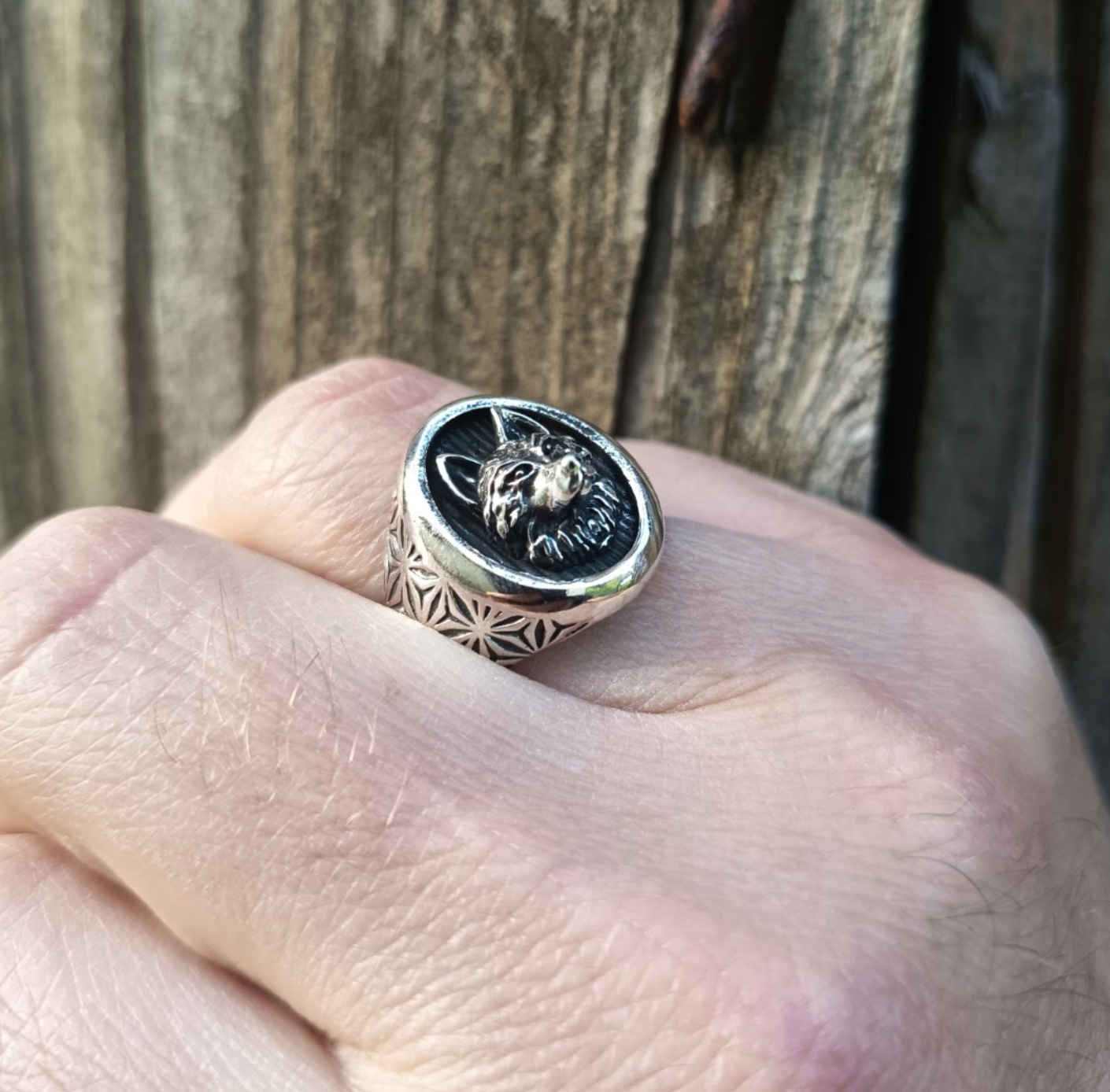 anello artigianale uomo agento sigillo ovale chevalier testa lupo 
