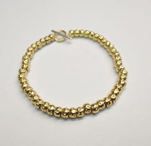 Carica l&#39;immagine nel visualizzatore di Gallery, Bracciale granelli in argento con placcatura oro giallo
