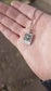 Collana Uomo Coordinate Geografiche in Argento 925 – Piastrina Microfusa