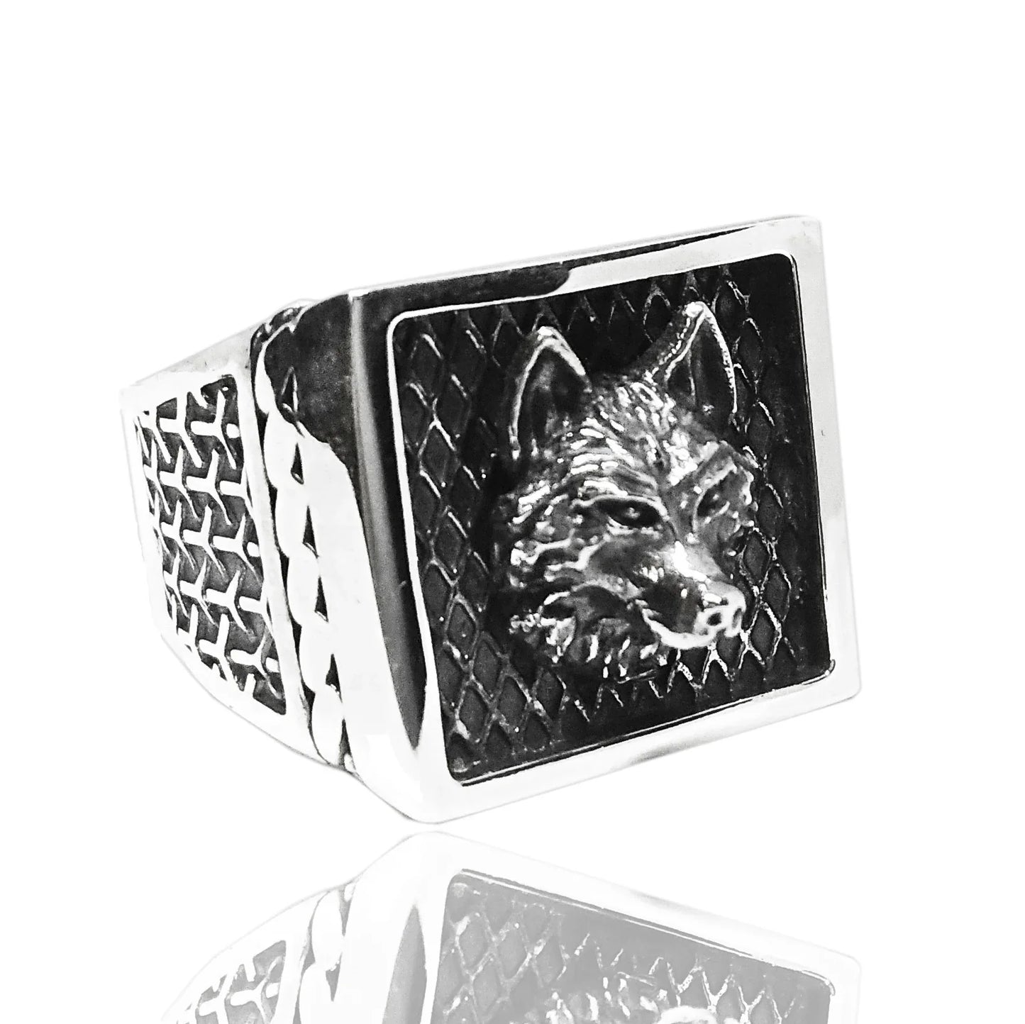 anello da uomo argento nero antico con stemma sigillo quadrato testa di lupo stile rock punk gotico medioievale tipo pietro ferrante nove25 prezzo economico