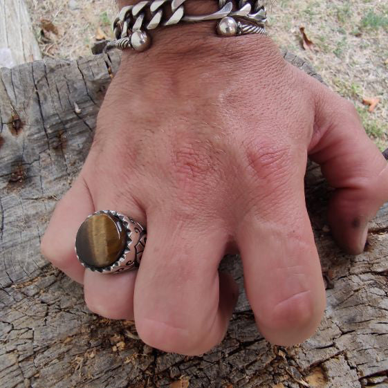 anello regolabile da uomo argento 925 anticato brunito pietra rotonda occhio di tigre regolabile adjustable taglia personalizzata