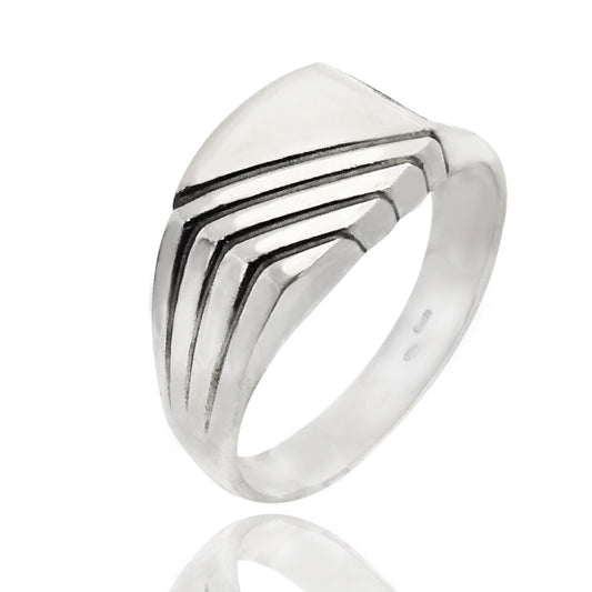 anello da uomo in argento nero antico sigillo stemma quadrato realizzato su misura in tutte le taglie artigianato italiano microfusione cera persa vendita online accessori uomo