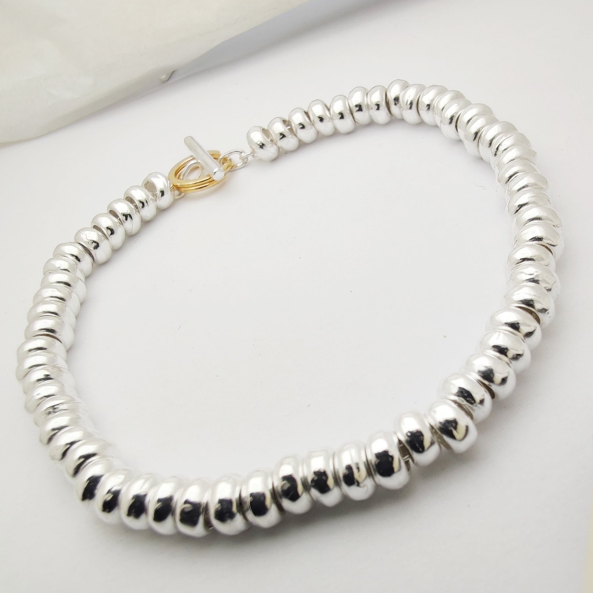 braccialetto idea regalo natale 2020 simil tipo dodo mariani prezzo basso usato realizzato su misura