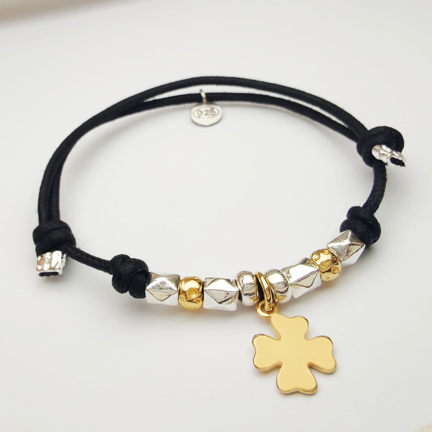 Bracciale uomo cordino nero quadrifoglio