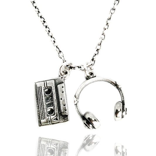 collana collanina catena forzatina con ciondoli pendenti cuffie dj musicassetta musica regalo per uomo ragazzo stile rock punk rap trap trapper vendita online gioielli artigianali in argento a prezzo basso in offerta