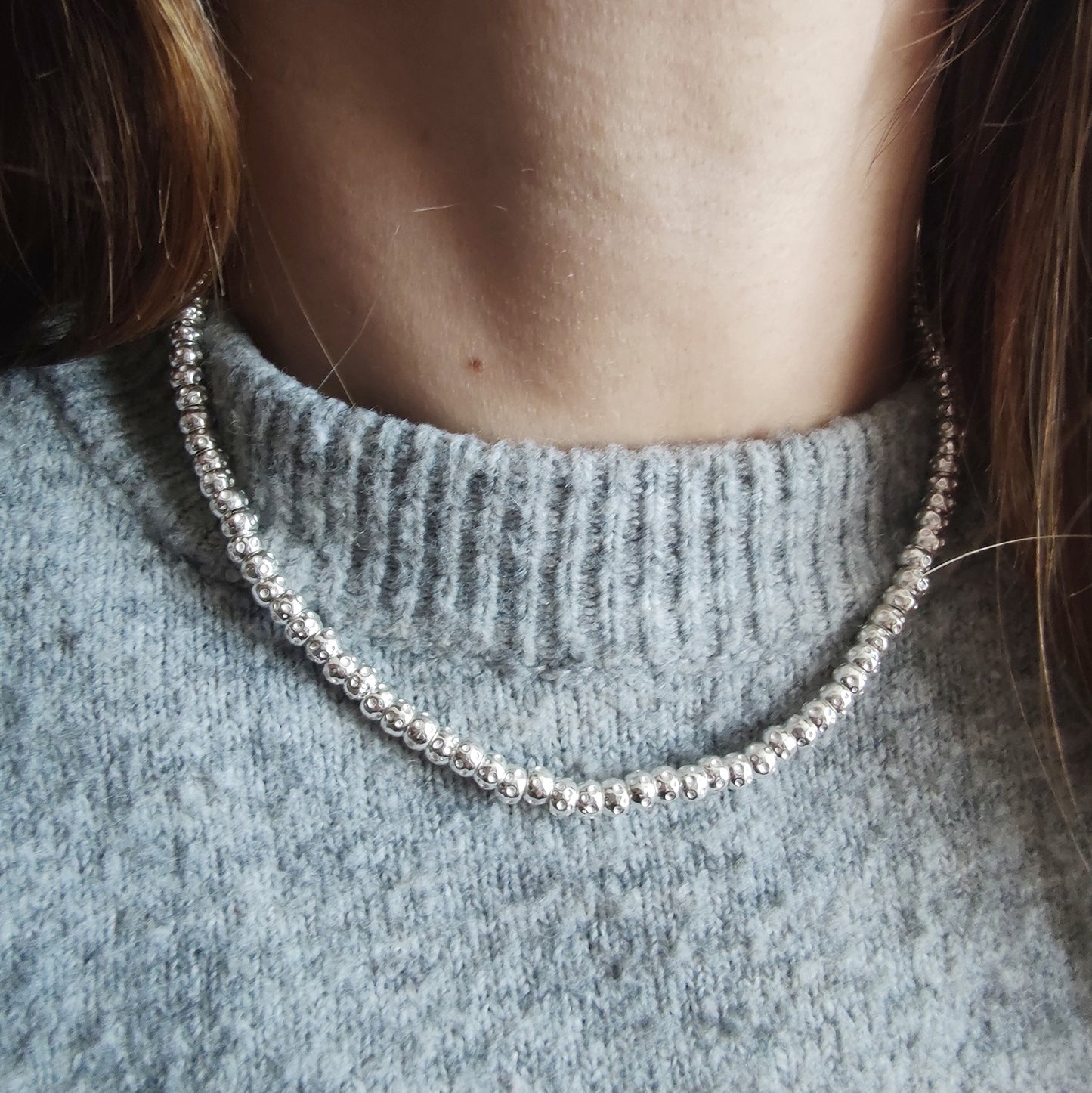 Collana Girocollo Semirigida In Argento 925 Rodiato – Tata Gisèle, 42 Cm, Con Sacchetto In Velluto