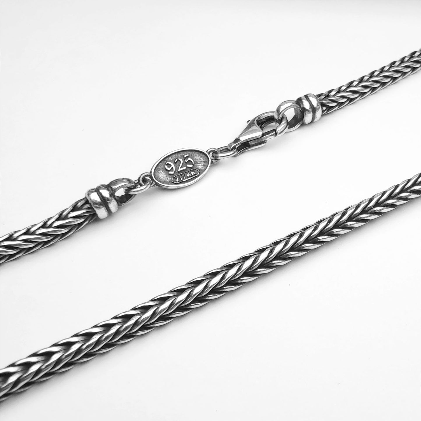 collana artigianale in argento nero chiusua a moschettone con marchio catena coda di volpe snake 