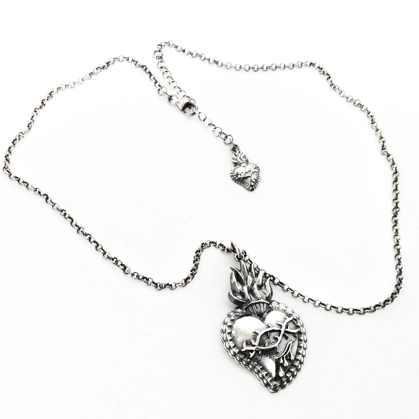 catenina collana sacro cuore fiammeggiante ex voto di maria santa gesù in argento anticato prezzo basso