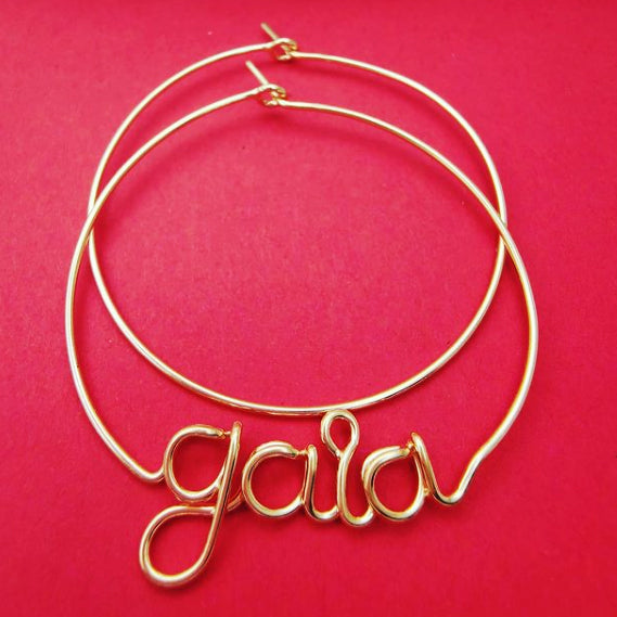 orecchino nome personalizzato in argento placcato oro rosa personalizzabile scritta nome neonato bambina figlio figlia amore fidanzato famiglia